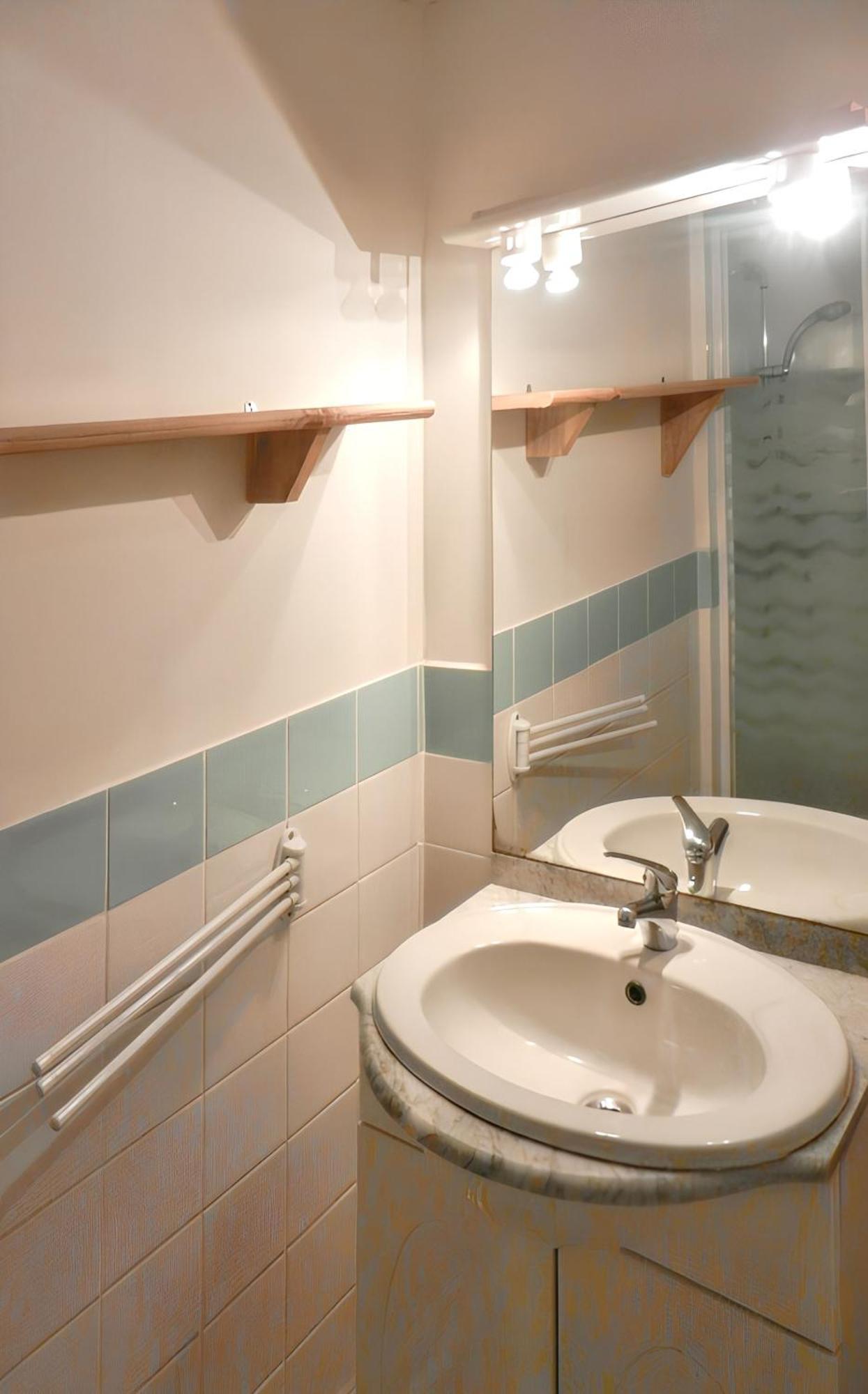 Appartement Charmant A Allevard Vue Montagne Piscine Partagee Kültér fotó